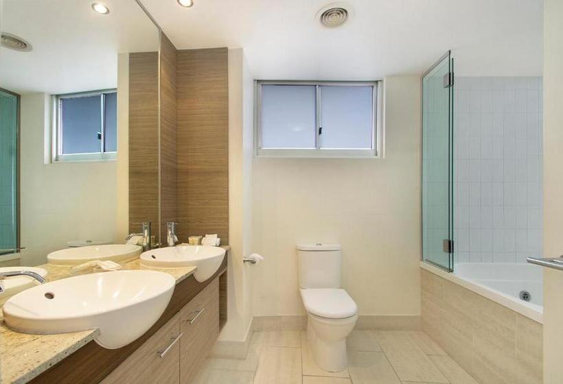 آپارتمان 3 خوابه با چشمانداز دریا, Waves Maroochy River