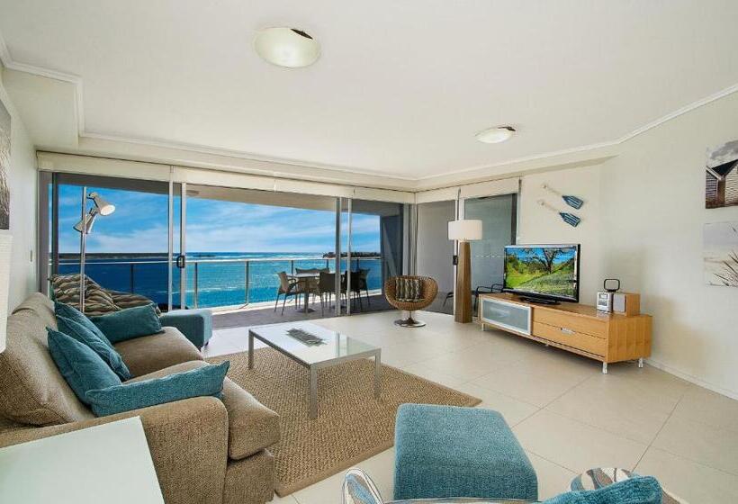 带3个卧室带海景的公寓, Waves Maroochy River