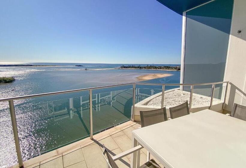 Апартаменты Пентхаус 2 Спальни, Waves Maroochy River