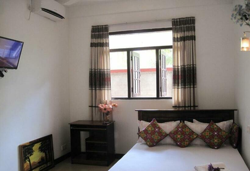 חדר סטנדרט, Miheen Hotel & Resort   Anuradhapura