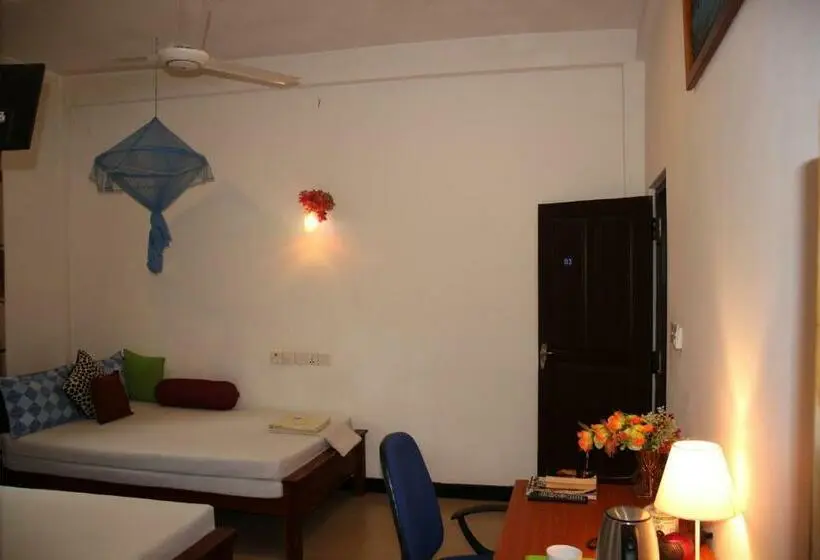 デラックスファミリールーム, Miheen Hotel & Resort   Anuradhapura