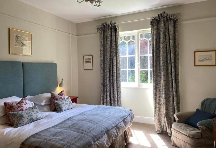 غرفة قياسية, Chillingham Manor