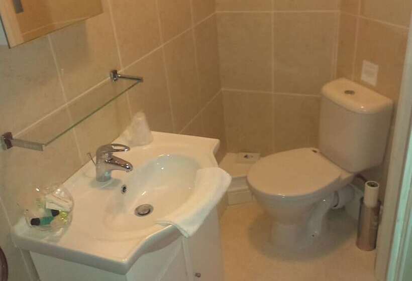 Номер Стандарт, Pant Teg B & B
