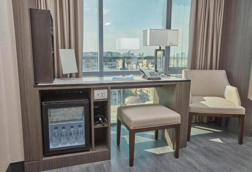 اتاق سوپریور, Belmont Hotel Manila