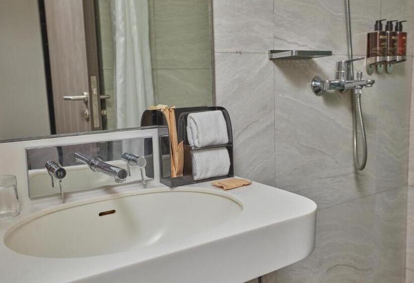 스탠다드 룸, Belmont Hotel Manila