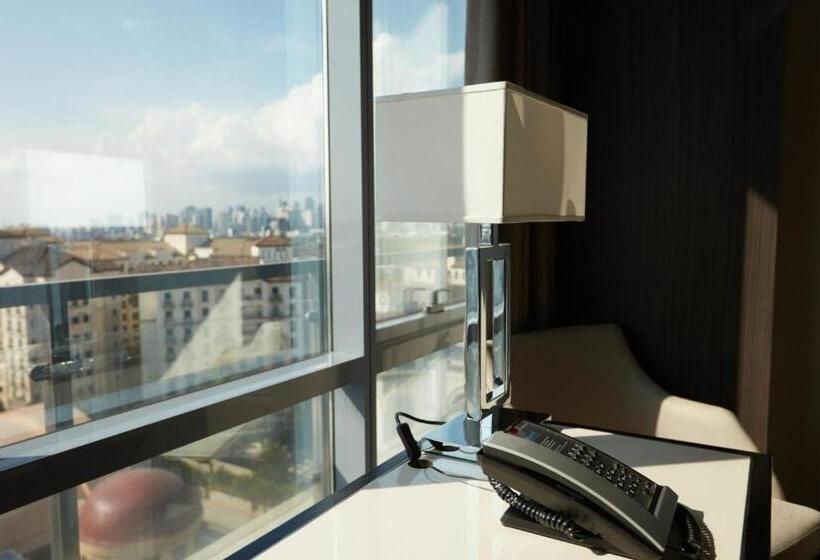 اتاق استاندارد, Belmont Hotel Manila