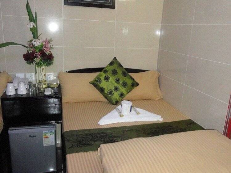 اتاق استاندارد یک نفره, Germany Hostel Block D