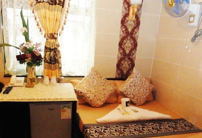 اتاق استاندارد یک نفره, Germany Hostel Block D