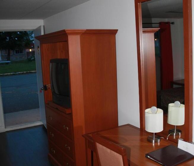 Номер Стандарт, Grand Motel Saint Hubert