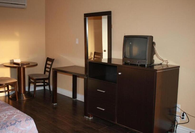 Номер Стандарт 2 Двуспальные Кровати, Grand Motel Saint Hubert