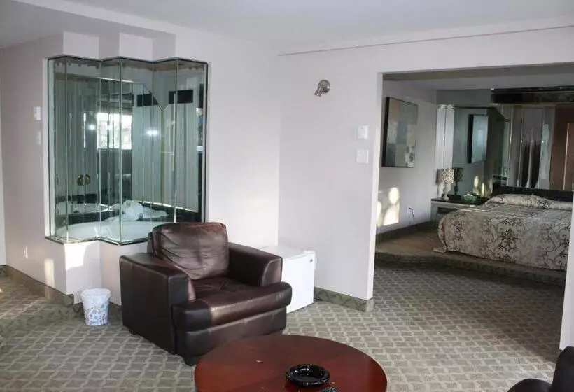 デラックススイート, Grand Motel Saint Hubert