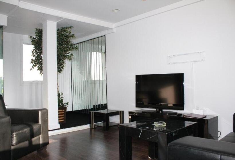 Люкс Повышенной Комфортности, Grand Motel Saint Hubert