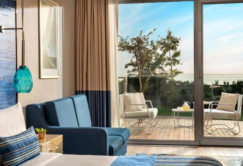 Club Junior Suite, Crowne Plaza Florya Istanbul, An Ihg