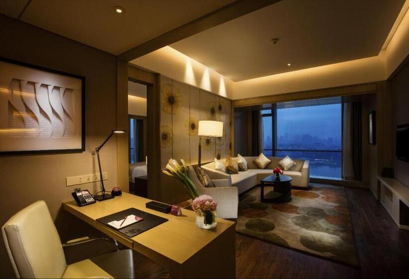 חדר סטנדרט עם סלון, Crowne Plaza Fuzhou Riverside, An Ihg