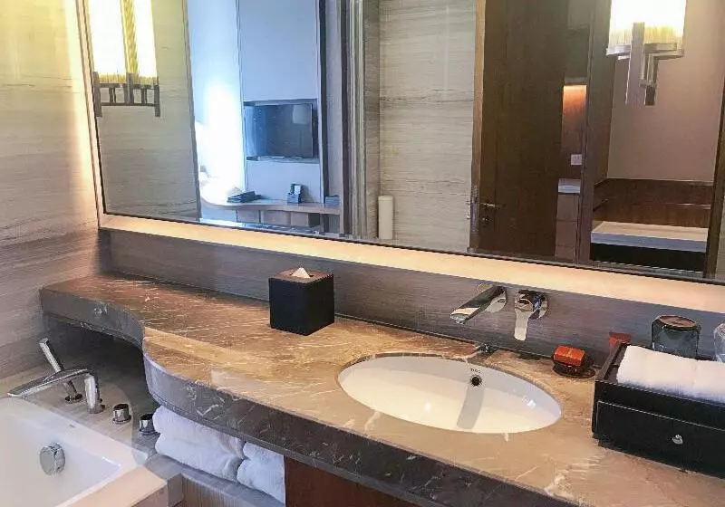 リバービュースタンダードルーム, Crowne Plaza Fuzhou Riverside, An Ihg