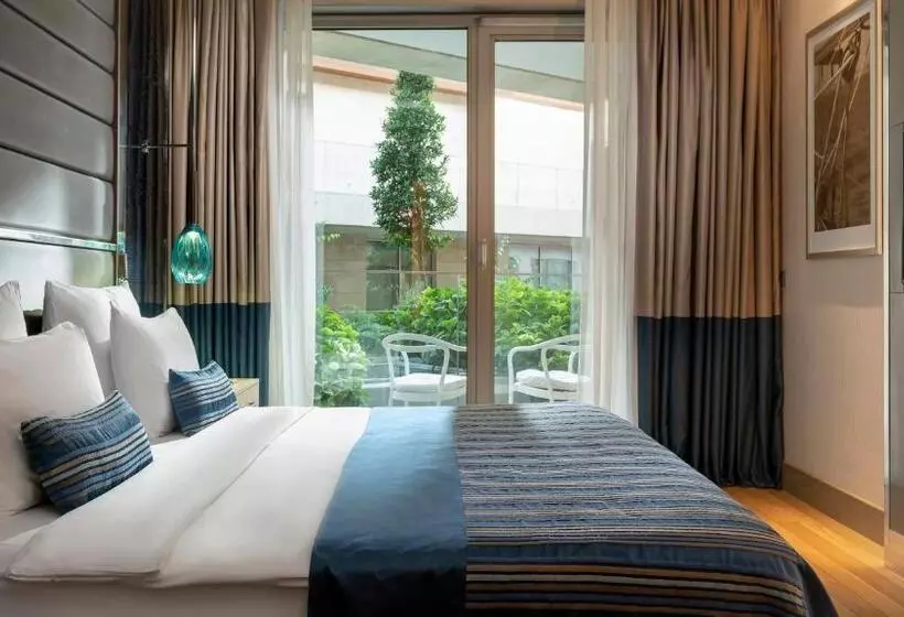 キングサイズベッドのジュニアスイート, Crowne Plaza Florya Istanbul, An Ihg