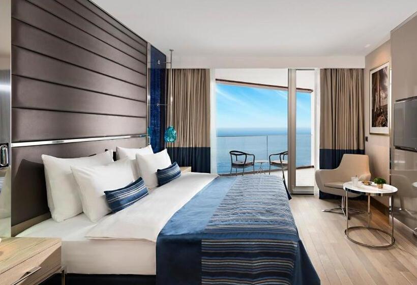 Club Junior Suite, Crowne Plaza Florya Istanbul, An Ihg