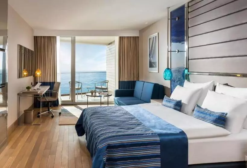 キングサイズベッドのジュニアスイート, Crowne Plaza Florya Istanbul, An Ihg