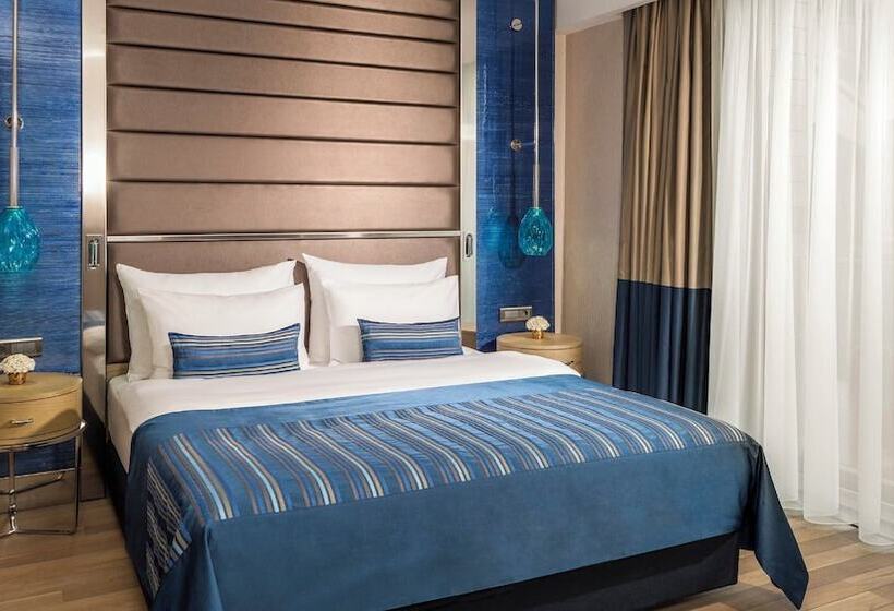 Standard Room, Crowne Plaza Florya Istanbul, An Ihg