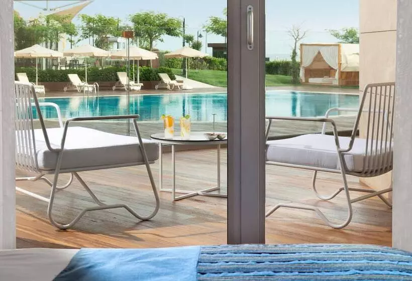 クラブジュニアスイート, Crowne Plaza Florya Istanbul, An Ihg