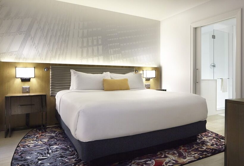 جناح لذوى الاحتياجات الخاصة, Indigo Atlanta Downtown, An Ihg