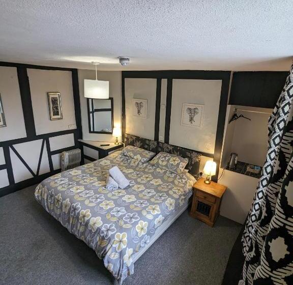 标准间, Prestleigh Inn