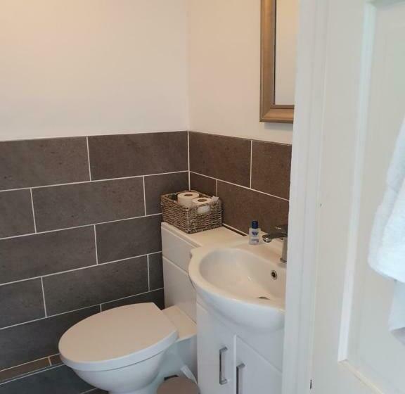 标准间, Prestleigh Inn