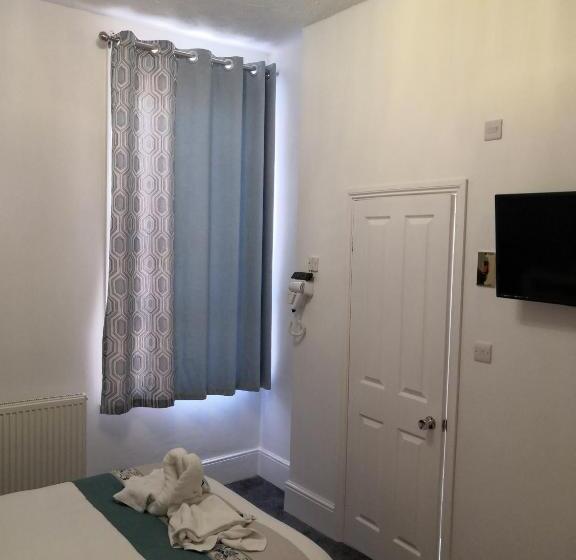 غرفة قياسية, Cavendish House