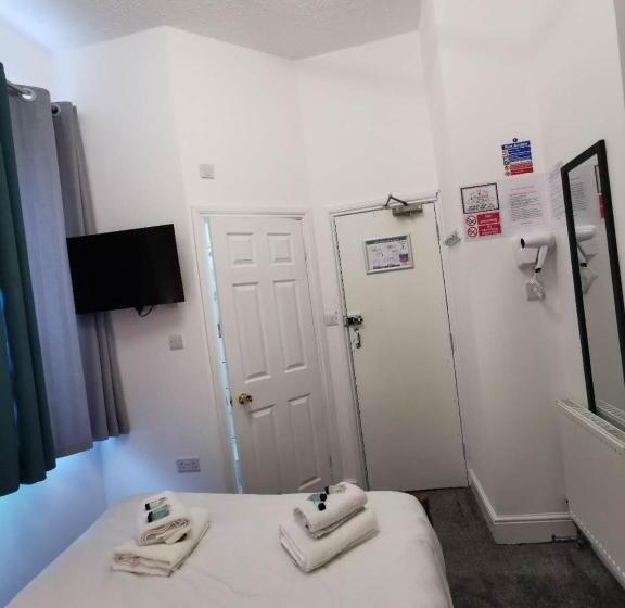 غرفة أساسية, Cavendish House