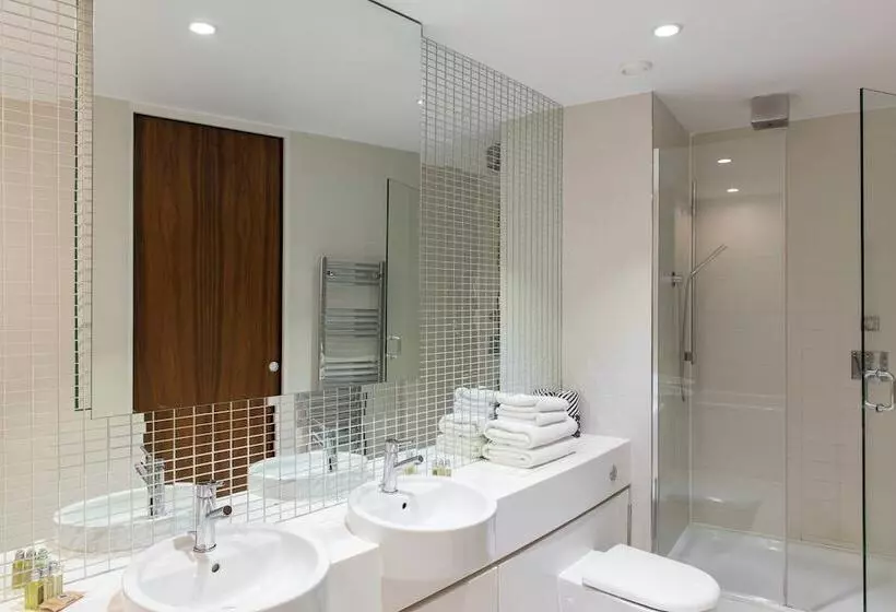 3ベッドルームのスーペリアアパートメント, Cove St Martin S