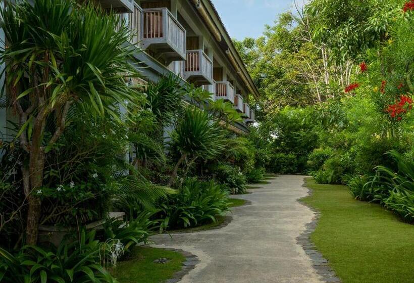 Люкс Повышенной Комфортности, Sudamala Resort, Komodo, Labuan Bajo