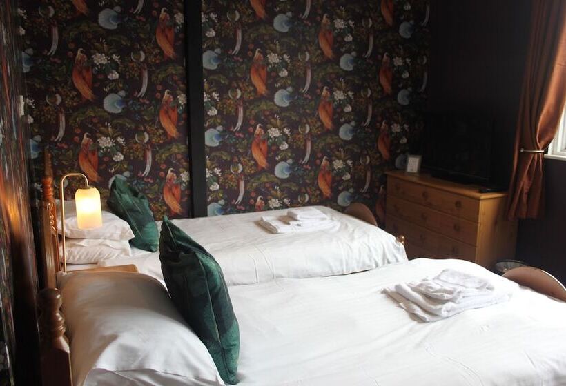 标准间, Waverley B & B