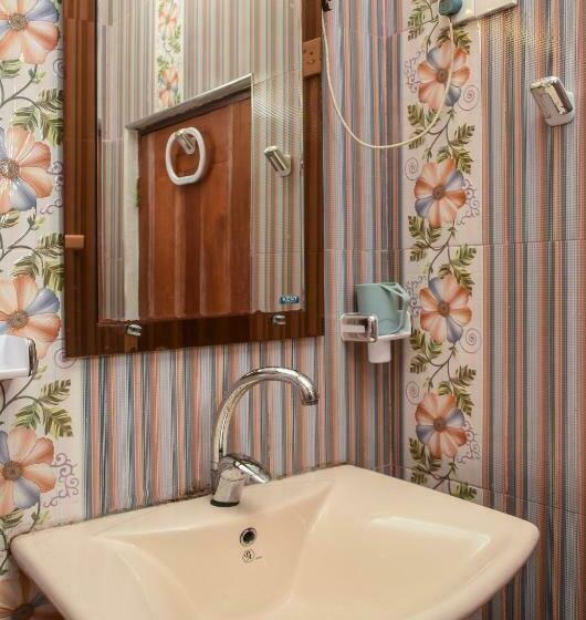 اتاق استاندارد با تخت بزرگ, Gregory House Hostel