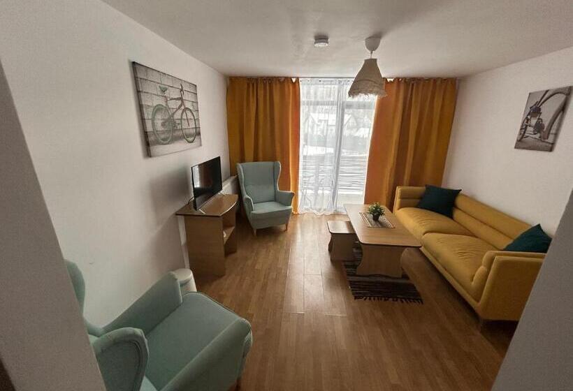 침실 2개 아파트, Pensiunea Bike&bed