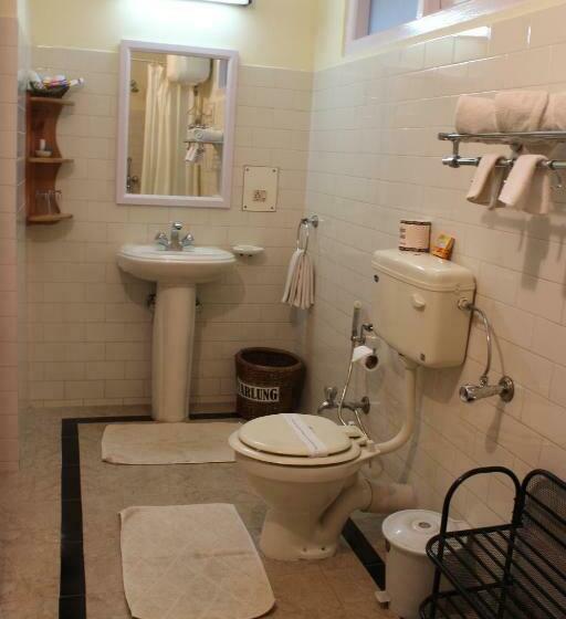 اتاق استاندارد, Chowkidinghee Heritage Chang Bungalow