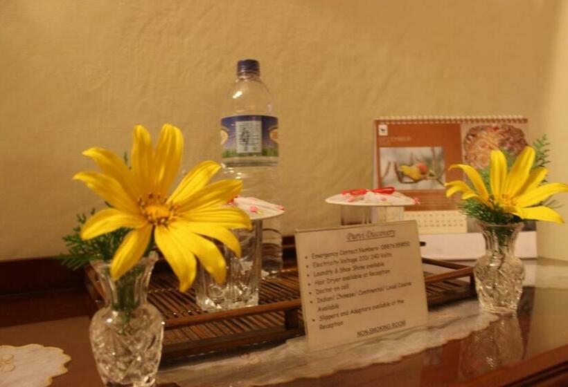 اتاق استاندارد برای معلولان, Chowkidinghee Heritage Chang Bungalow