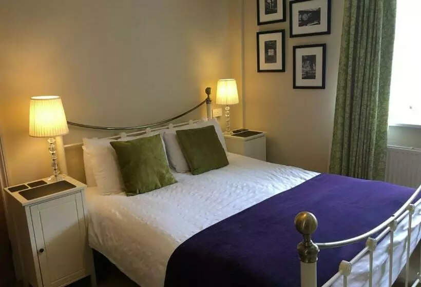 キングサイズベッドのスタンダードルーム, Ashbury Bed & Breakfast
