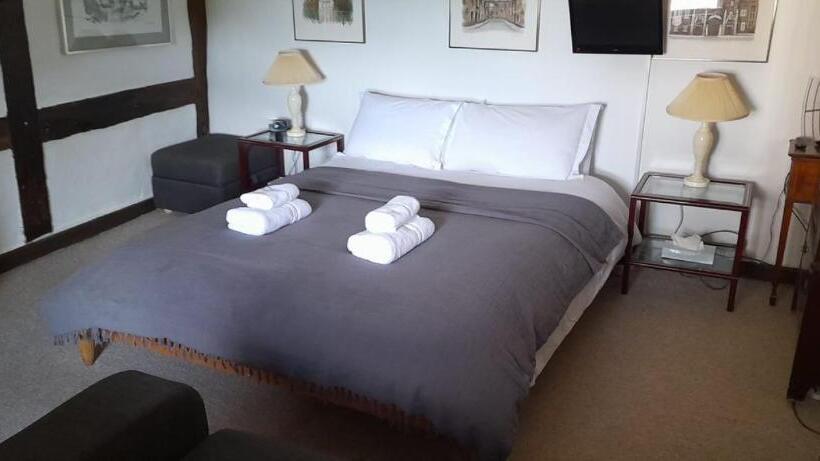 수피리어 룸, The Old Court House Guest House