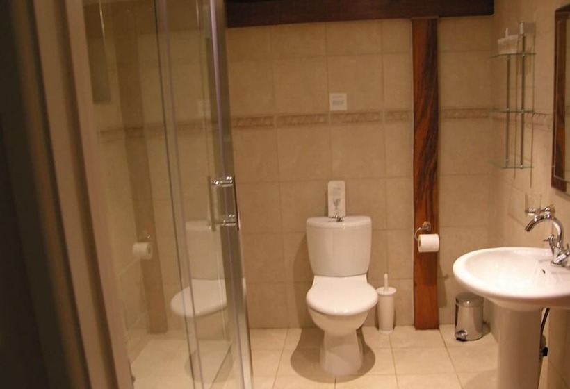 غرفة قياسية, Wortwell Hall Barn