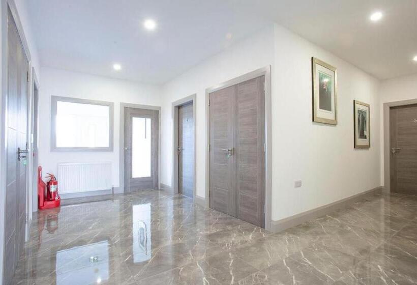 חדר דלוקס, Causeway B&b