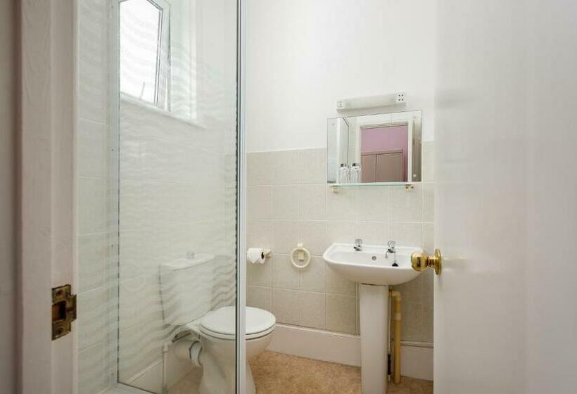 标准间, Cherry Tree