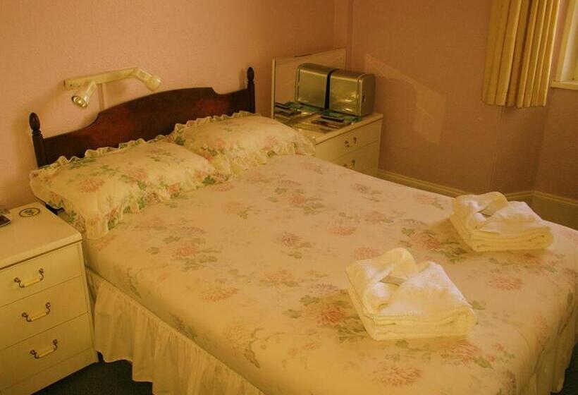 标准间, Cherry Tree