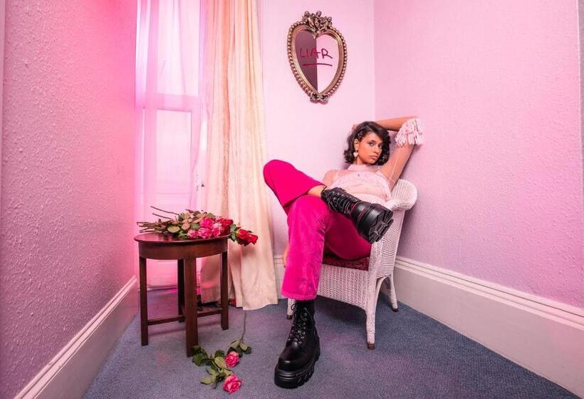 标准间, Cherry Tree