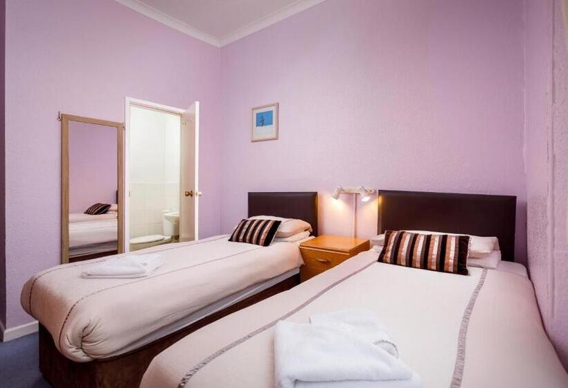 标准间, Cherry Tree