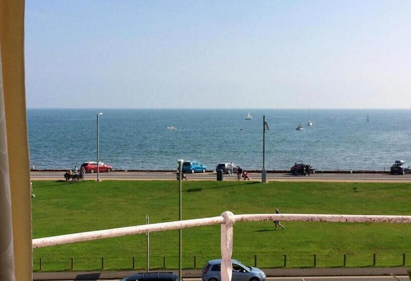 带海景的标准房, Cherry Tree