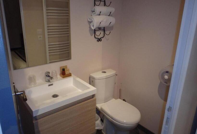 Номер Стандарт Трехместный, Contact  Les Ailes