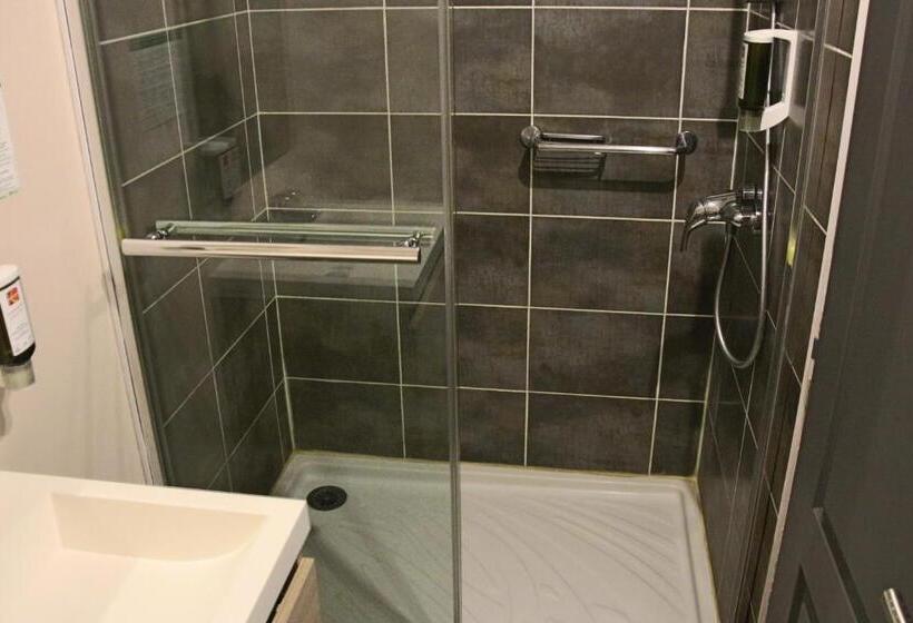 Номер Стандарт Трехместный, Contact  Les Ailes