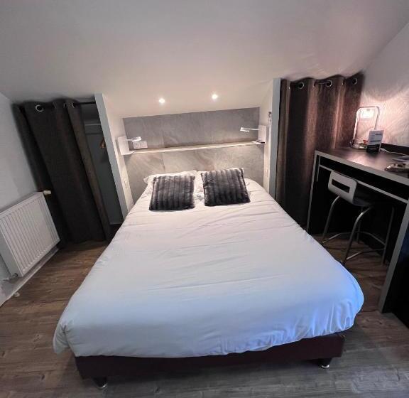 Четырехместный Номер Стандарт, Contact  Les Ailes