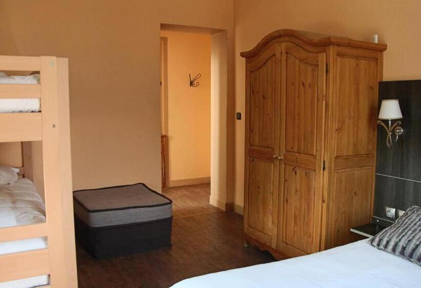 Четырехместный Номер Стандарт, Contact  Les Ailes