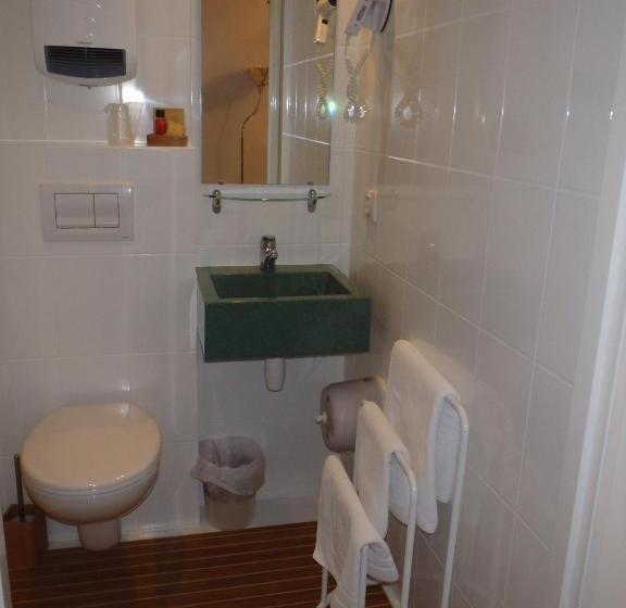 Люкс, Contact  Les Ailes